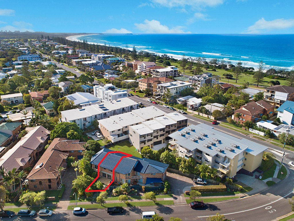 2/5 Beach Street KINGSCLIFF 11