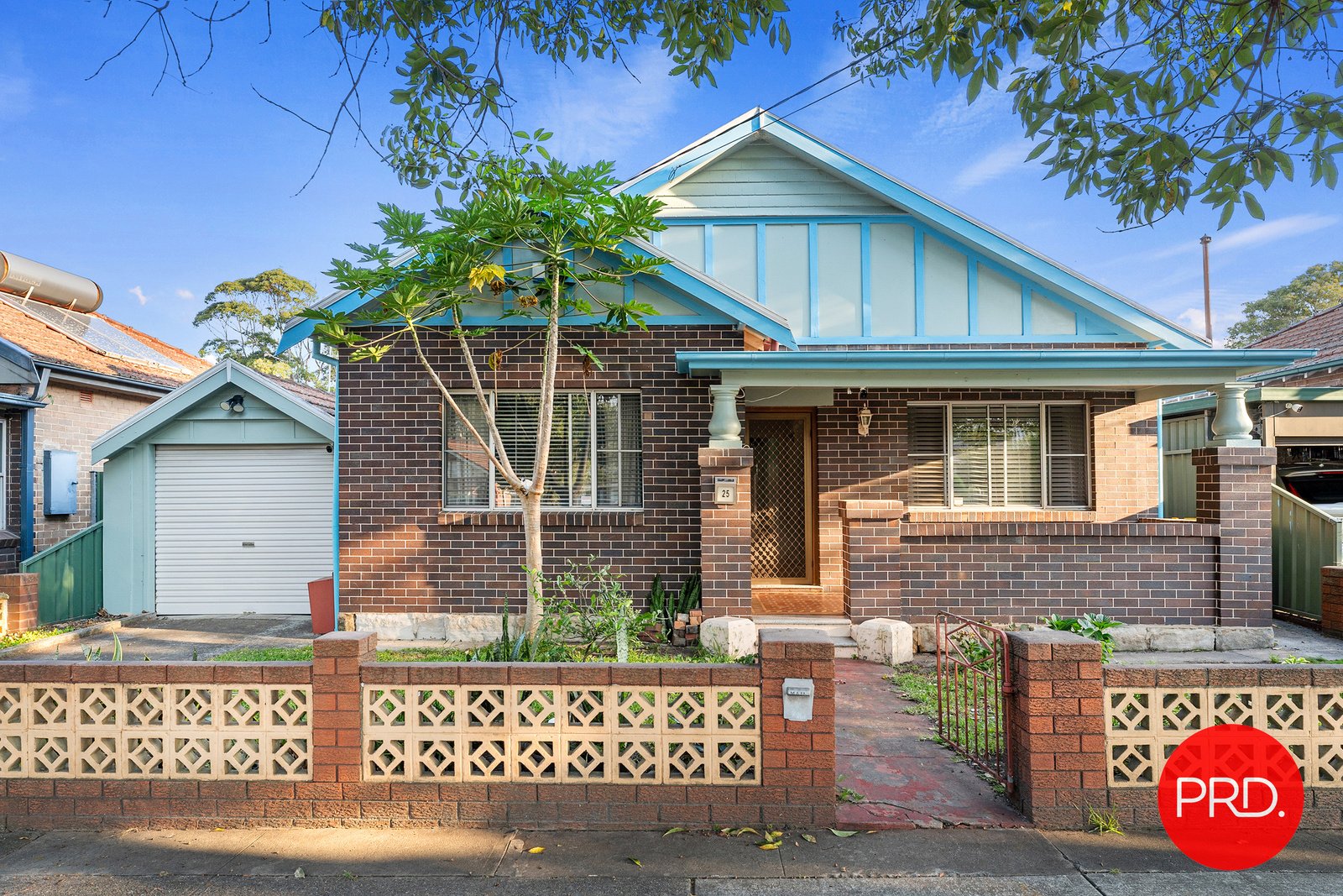 25 Beach Street KOGARAH 1