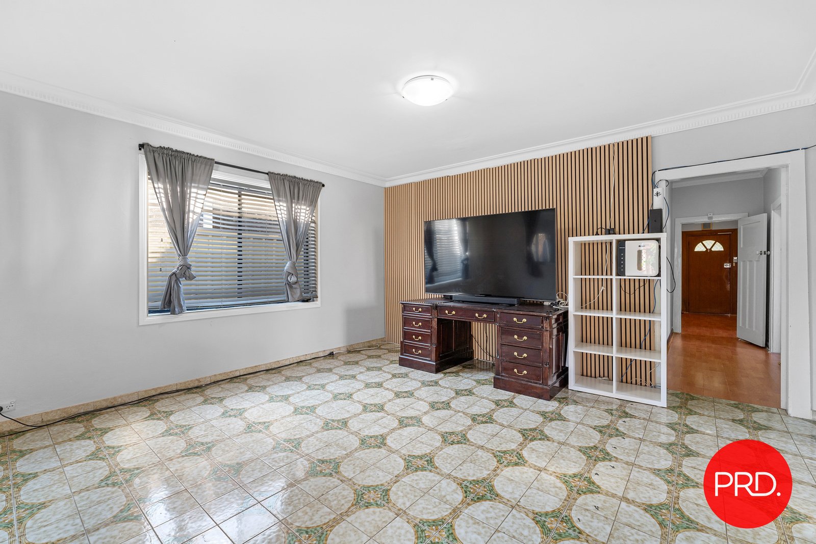 25 Beach Street KOGARAH 3