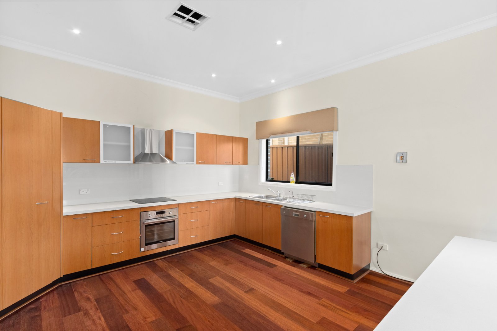 25 Beaconsfield Road MORTDALE 3