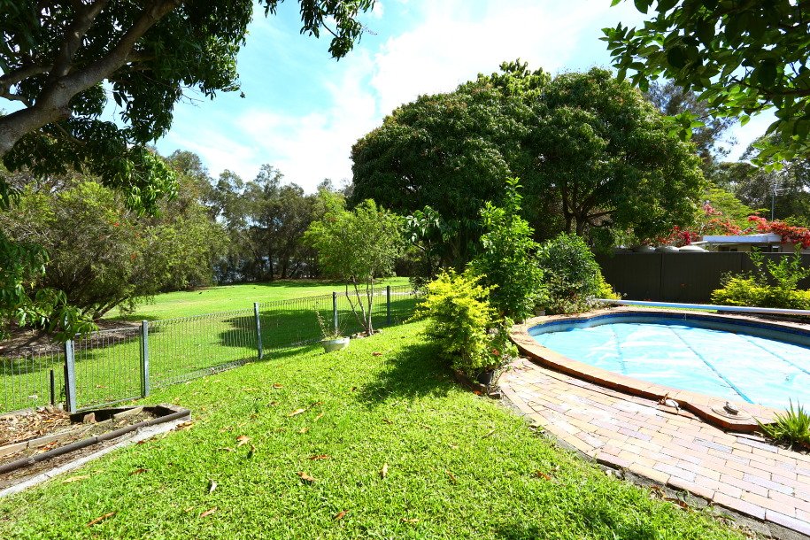 25 Beauty Point Drive ROBINA 3