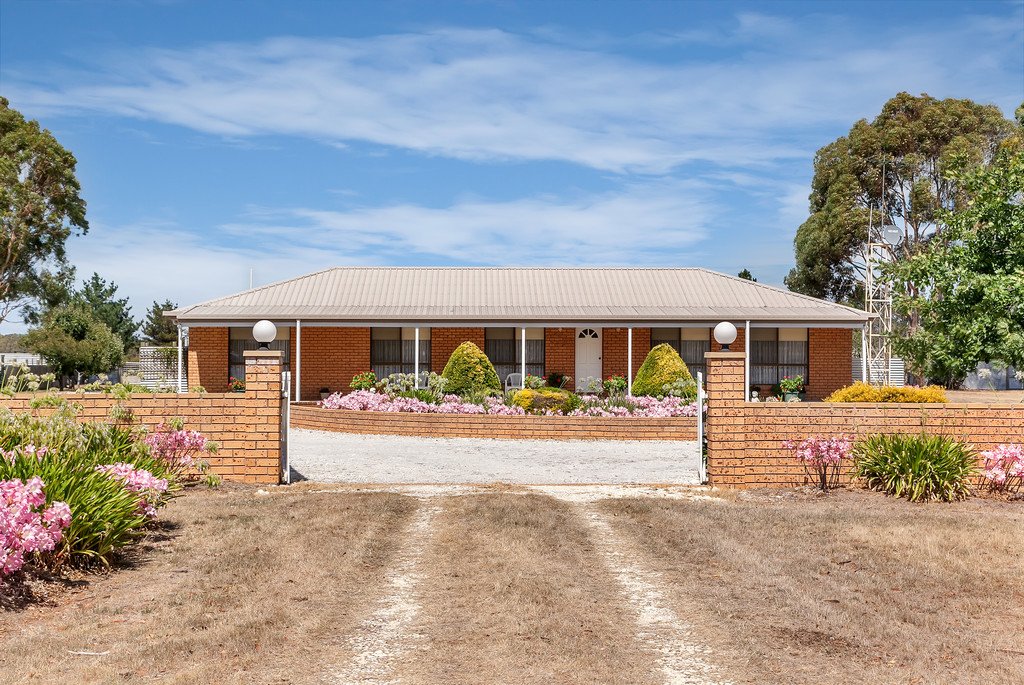 25 Berry Mine Lane CRESWICK 1