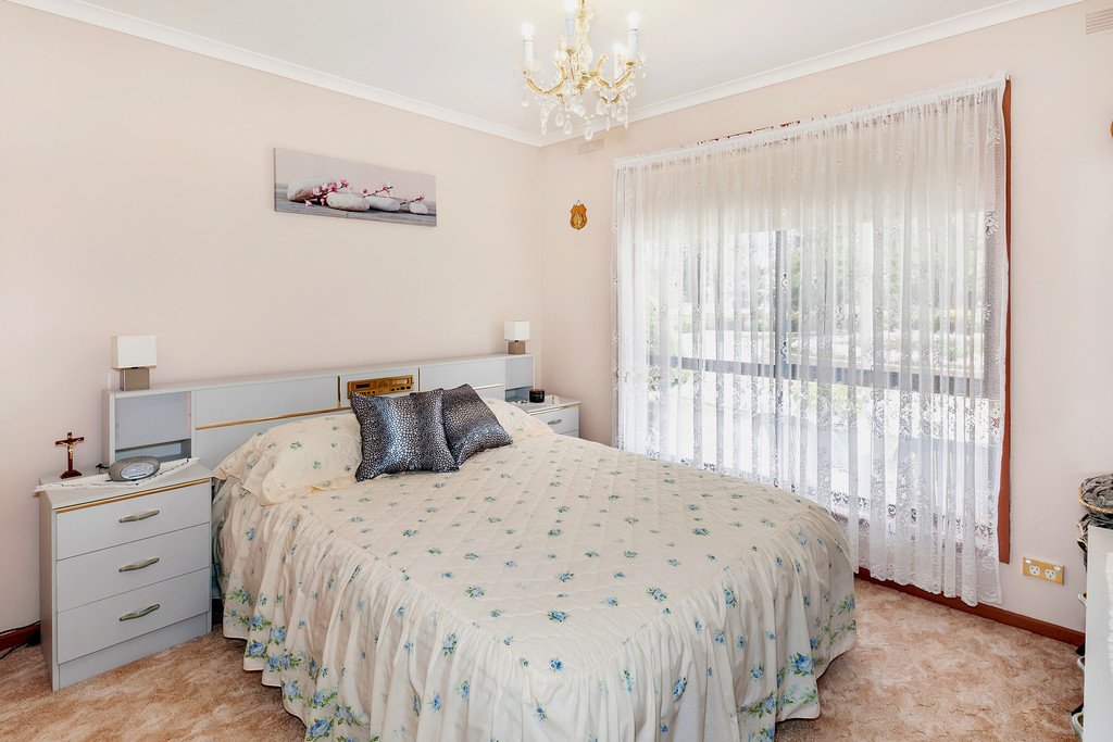 25 Berry Mine Lane CRESWICK 8