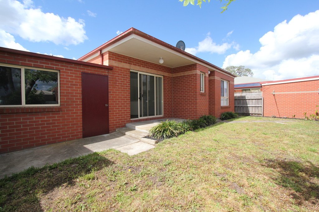 25 Birdwood Avenue SEBASTOPOL 13