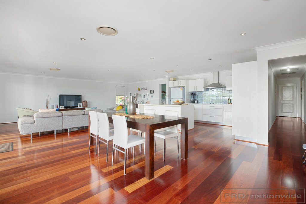 25 Blue Gum Drive ABERGLASSLYN 8