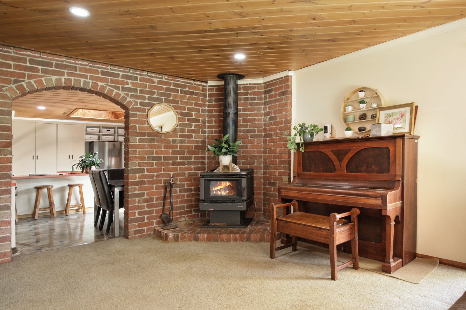 Real Estate and Property in 25 Bourke Street, Kyneton, VIC