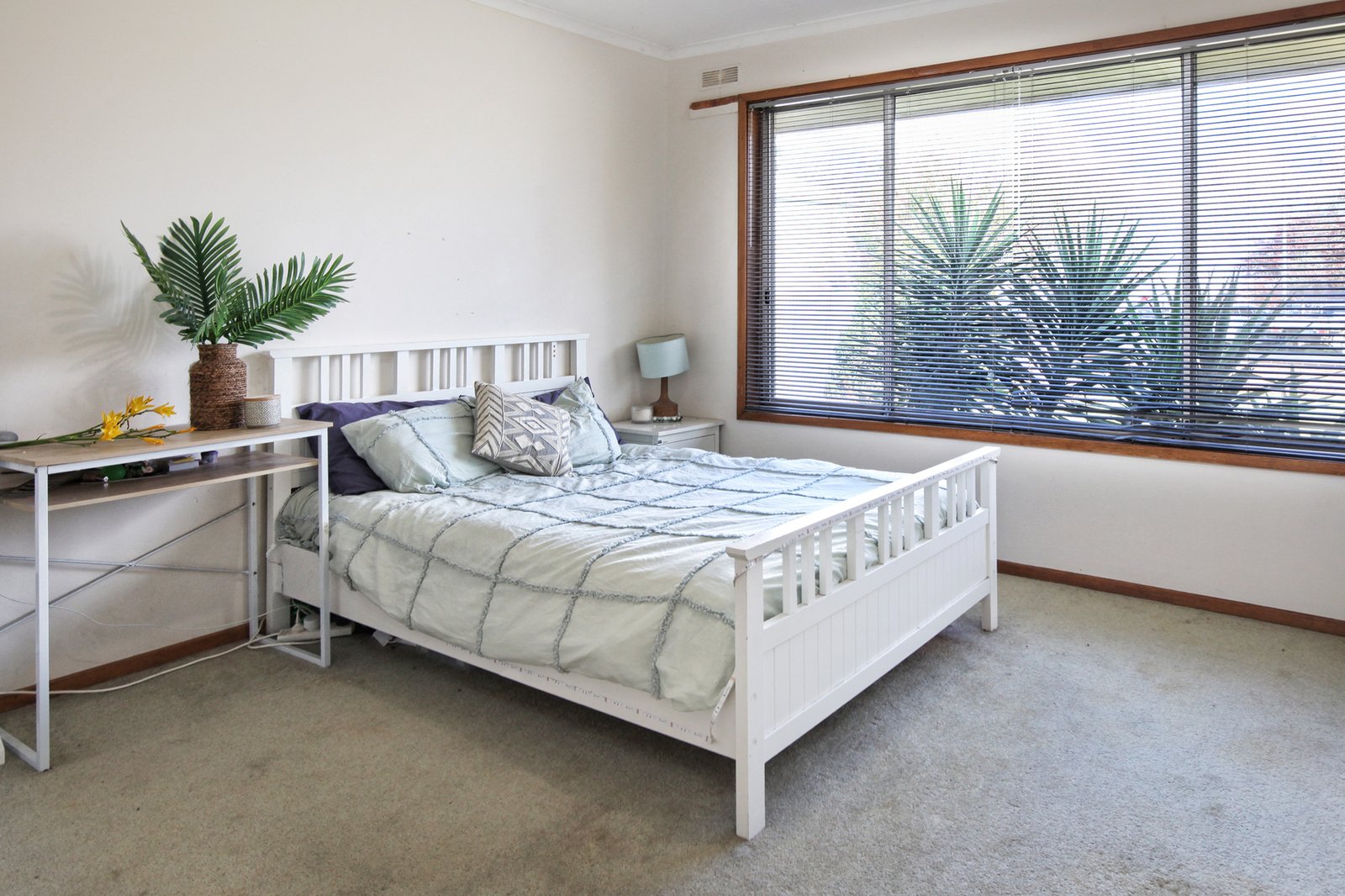 Real Estate and Property in 25 Bourke Street, Kyneton, VIC