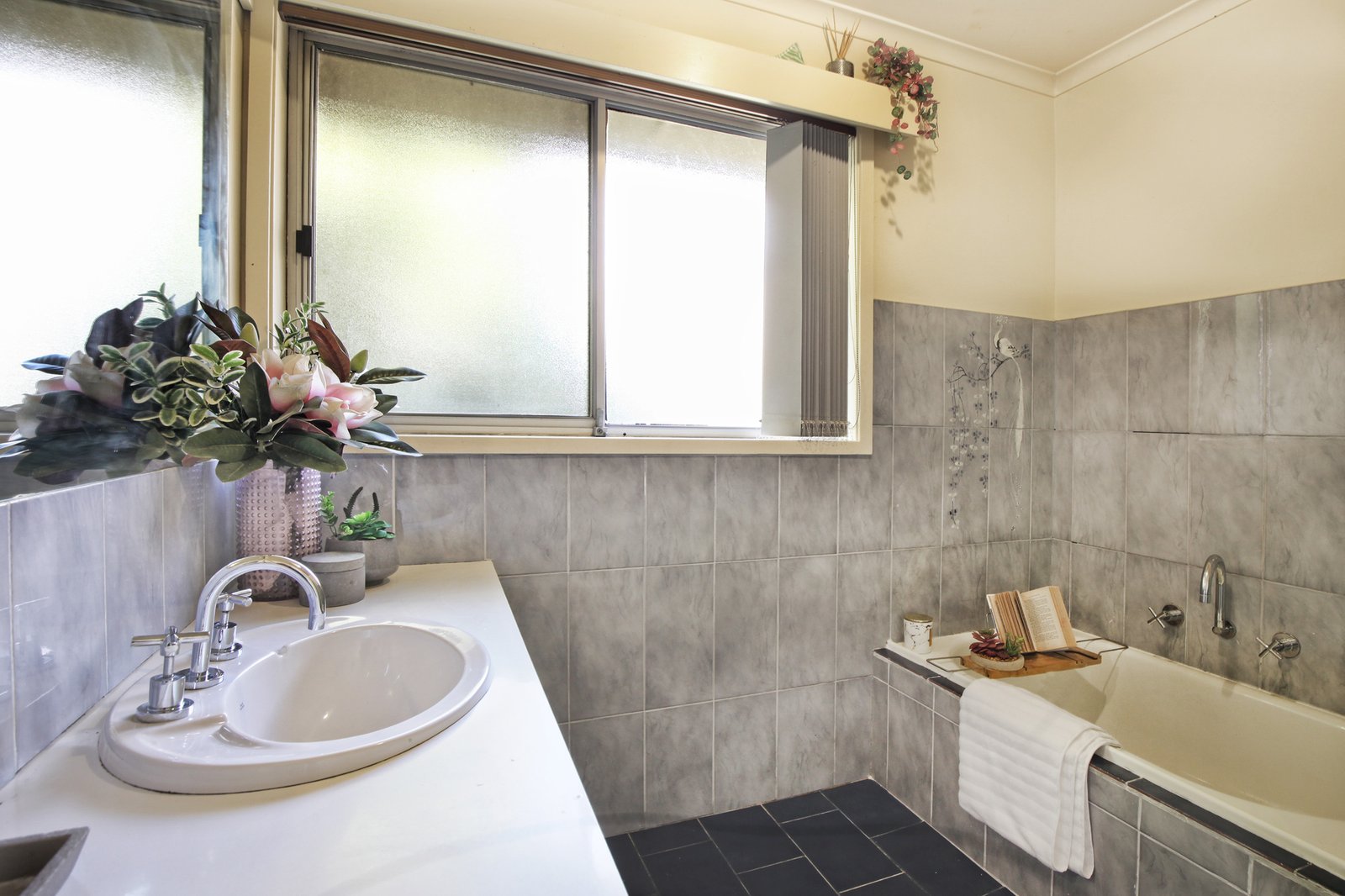 Real Estate and Property in 25 Bourke Street, Kyneton, VIC