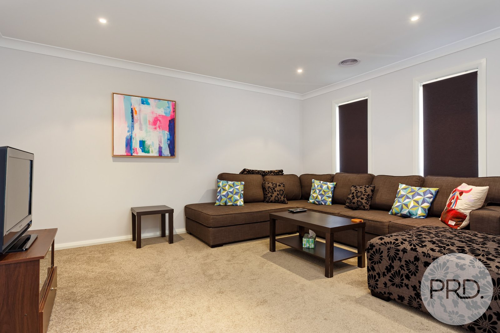 25 Bradman Drive BOOROOMA 4