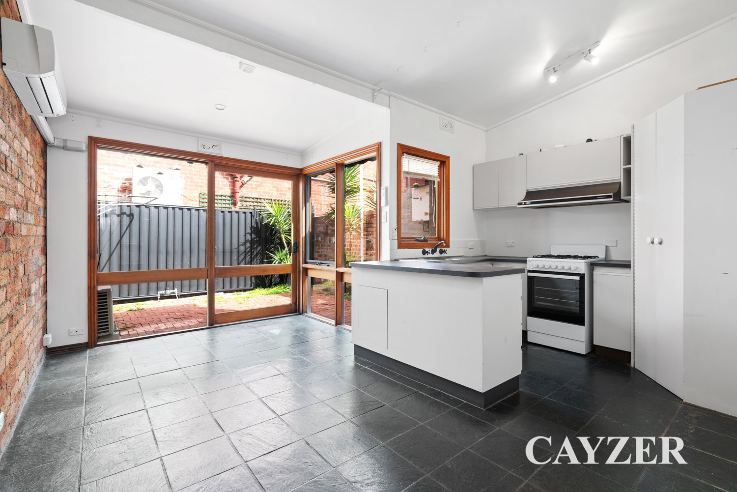 Gallery: 25 Bridge Street
