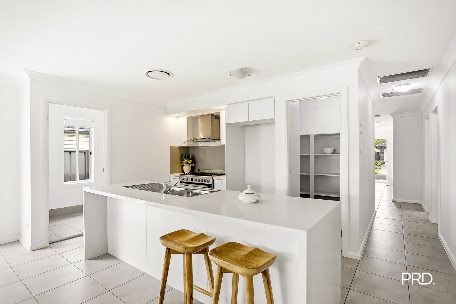 25 Brigade Street JORDAN SPRINGS 6