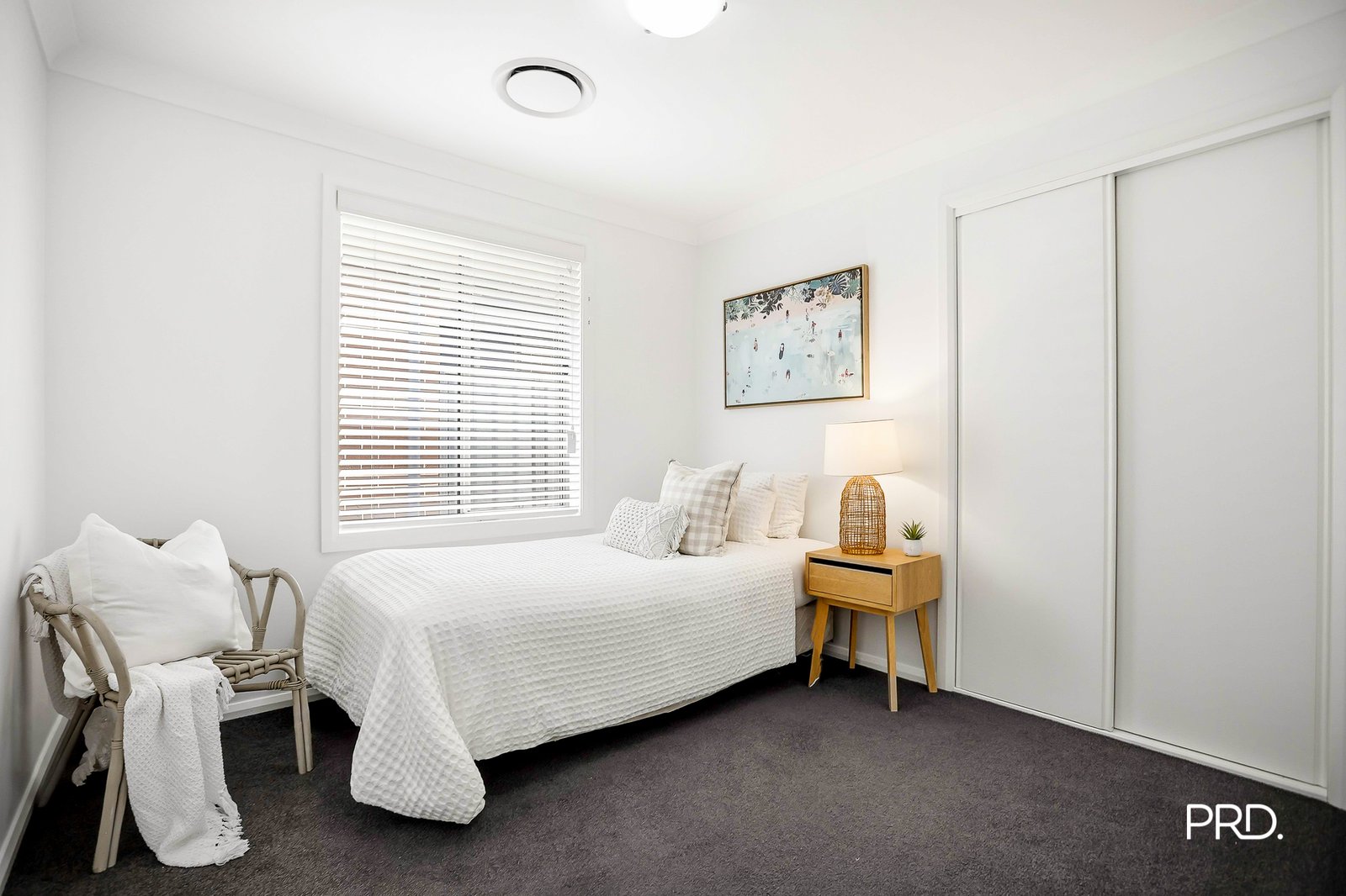 25 Brigade Street JORDAN SPRINGS 12