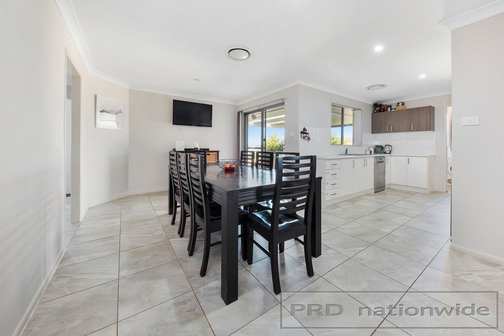 25 Brittany Ave  RUTHERFORD 6