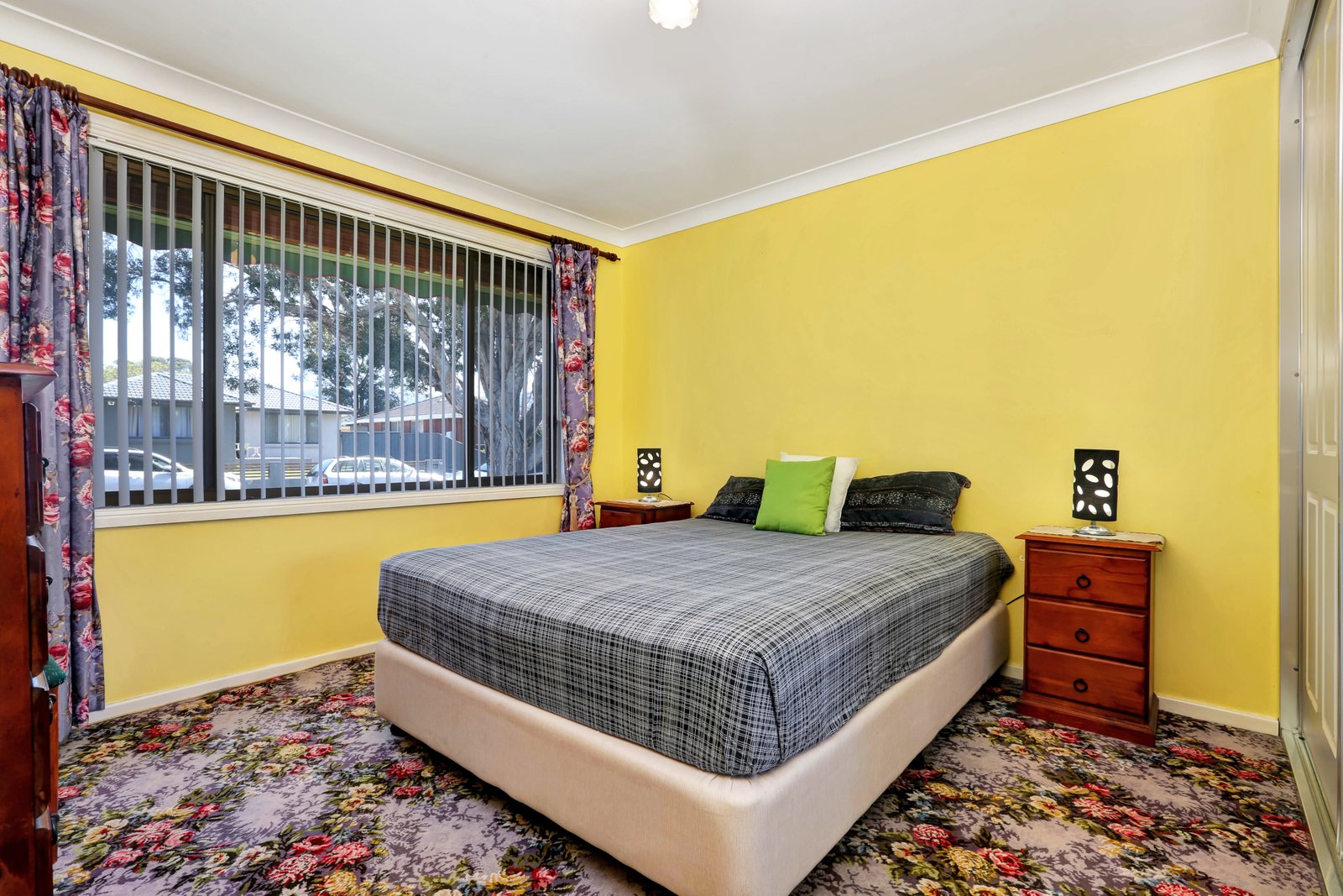 25 Brownsville Ave  BROWNSVILLE 4