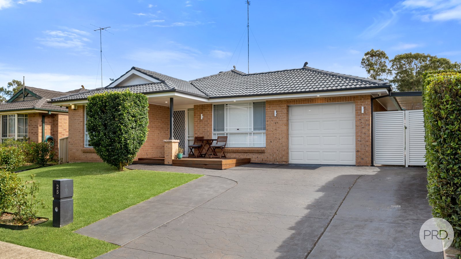 25 Bulu Drive GLENMORE PARK 2