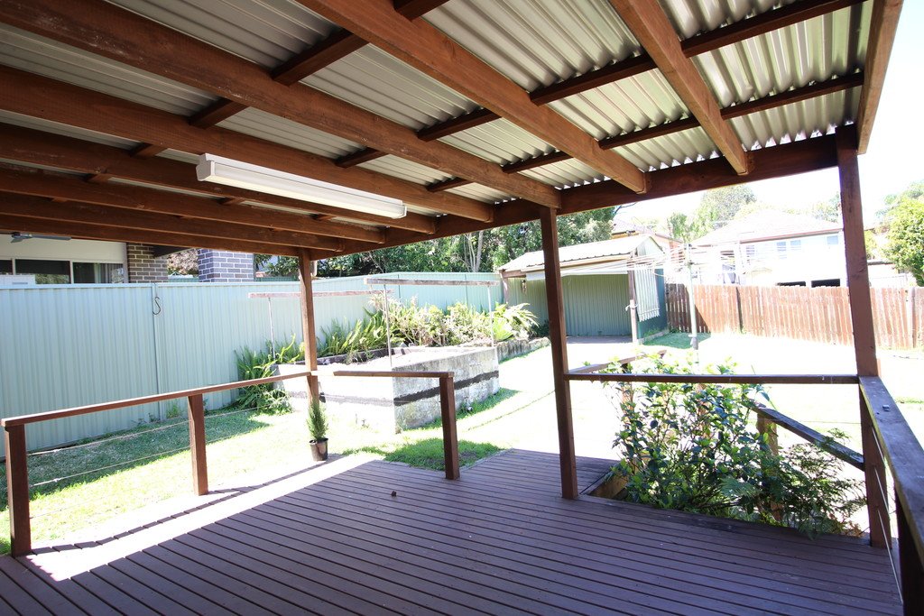 25 Bungalow Road PEAKHURST 7