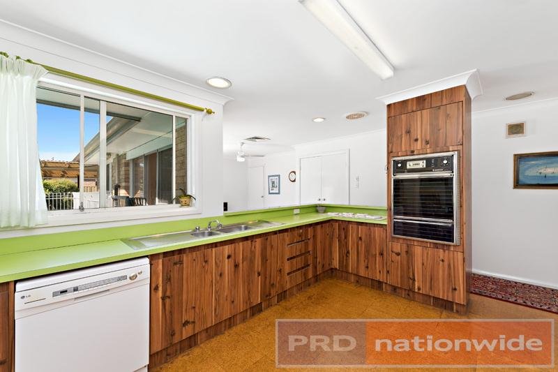 25 Burns Road PICNIC POINT 4