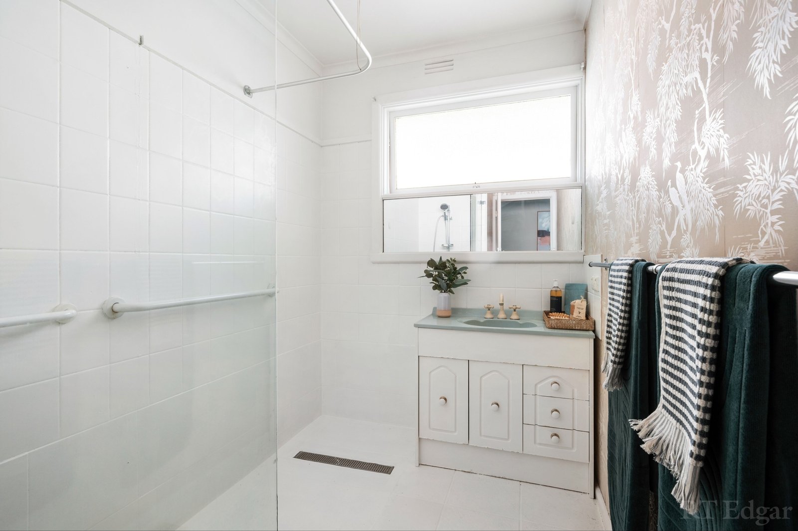 Real Estate and Property in 25 Busst Drive, Watsonia North, VIC