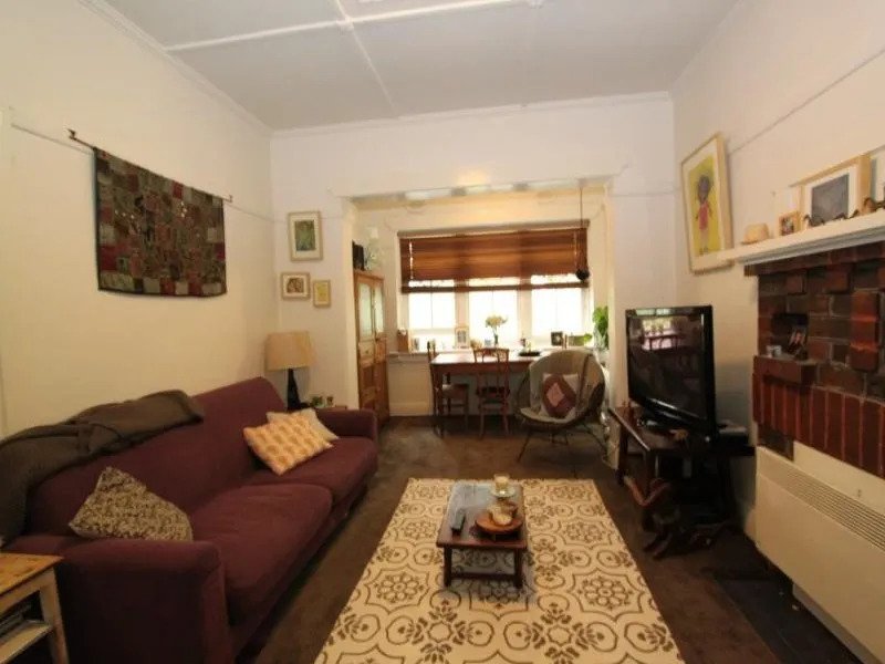 Real Estate and Property in 2/5 Byrne Avenue, Elwood, VIC