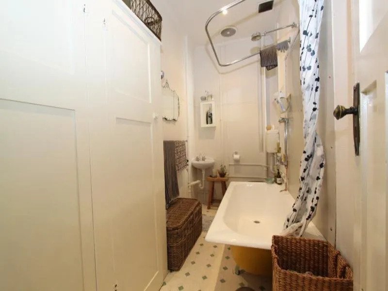 Real Estate and Property in 2/5 Byrne Avenue, Elwood, VIC