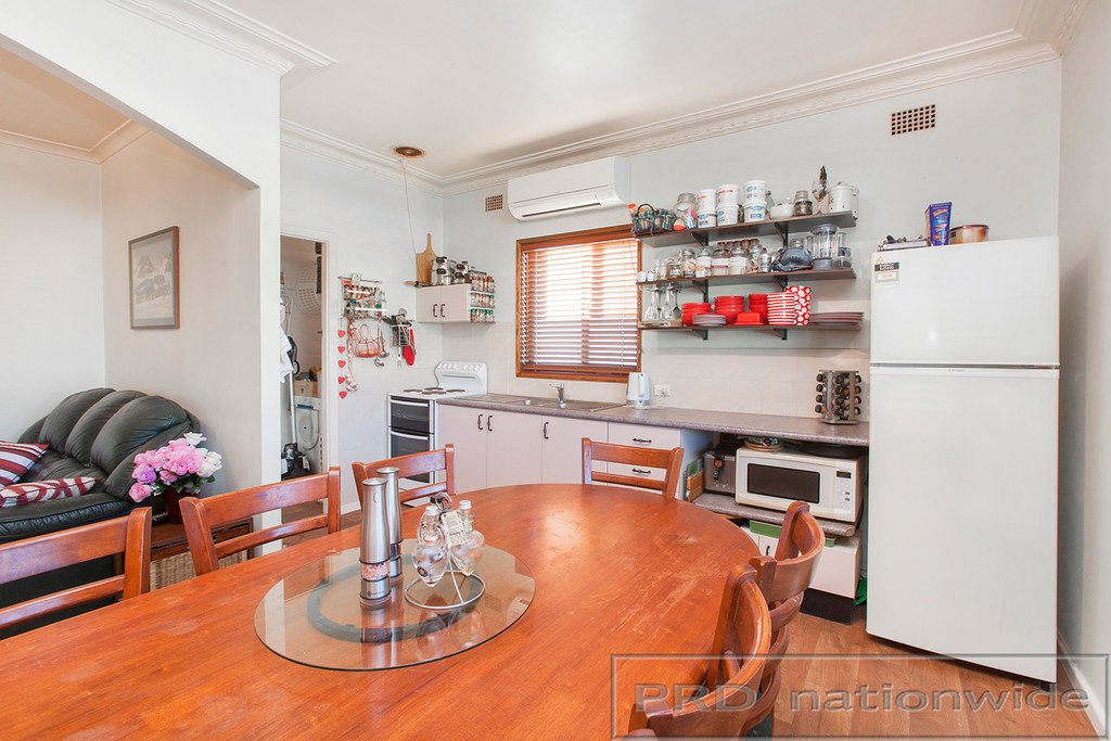 25 Byron Street BERESFIELD 8