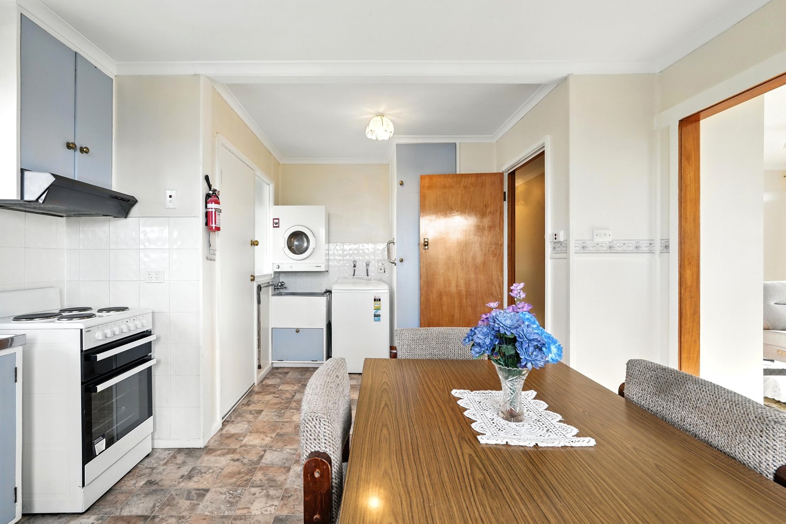 25 Cammeray Road CLAREMONT 13