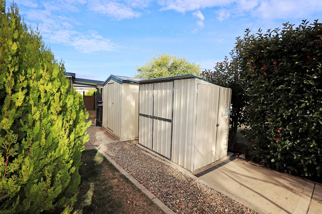 25 Carabost Street TUMBARUMBA 11