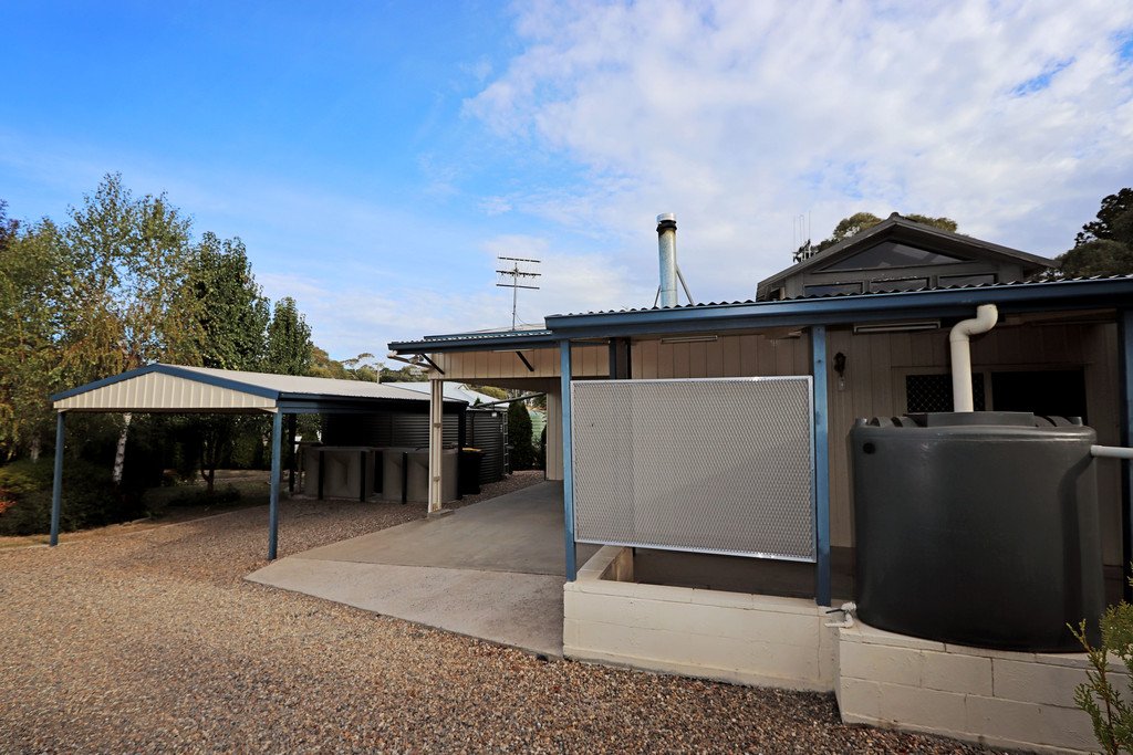 25 Carabost Street TUMBARUMBA 15