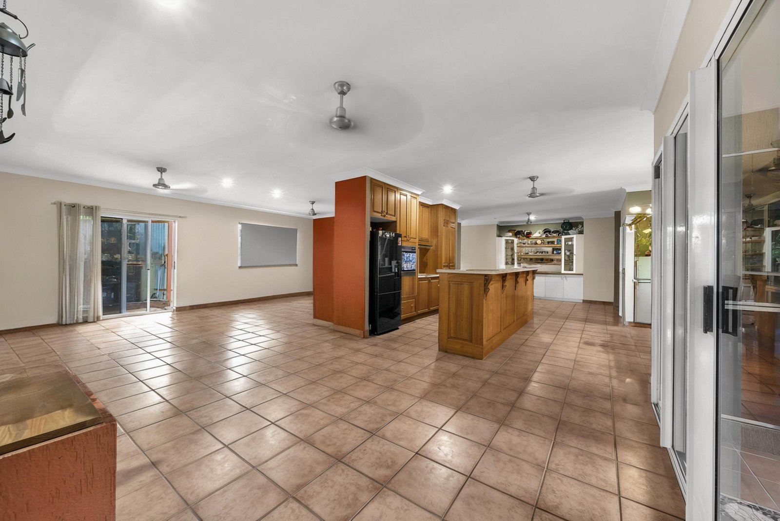 25 Carnation Street PROSERPINE 2