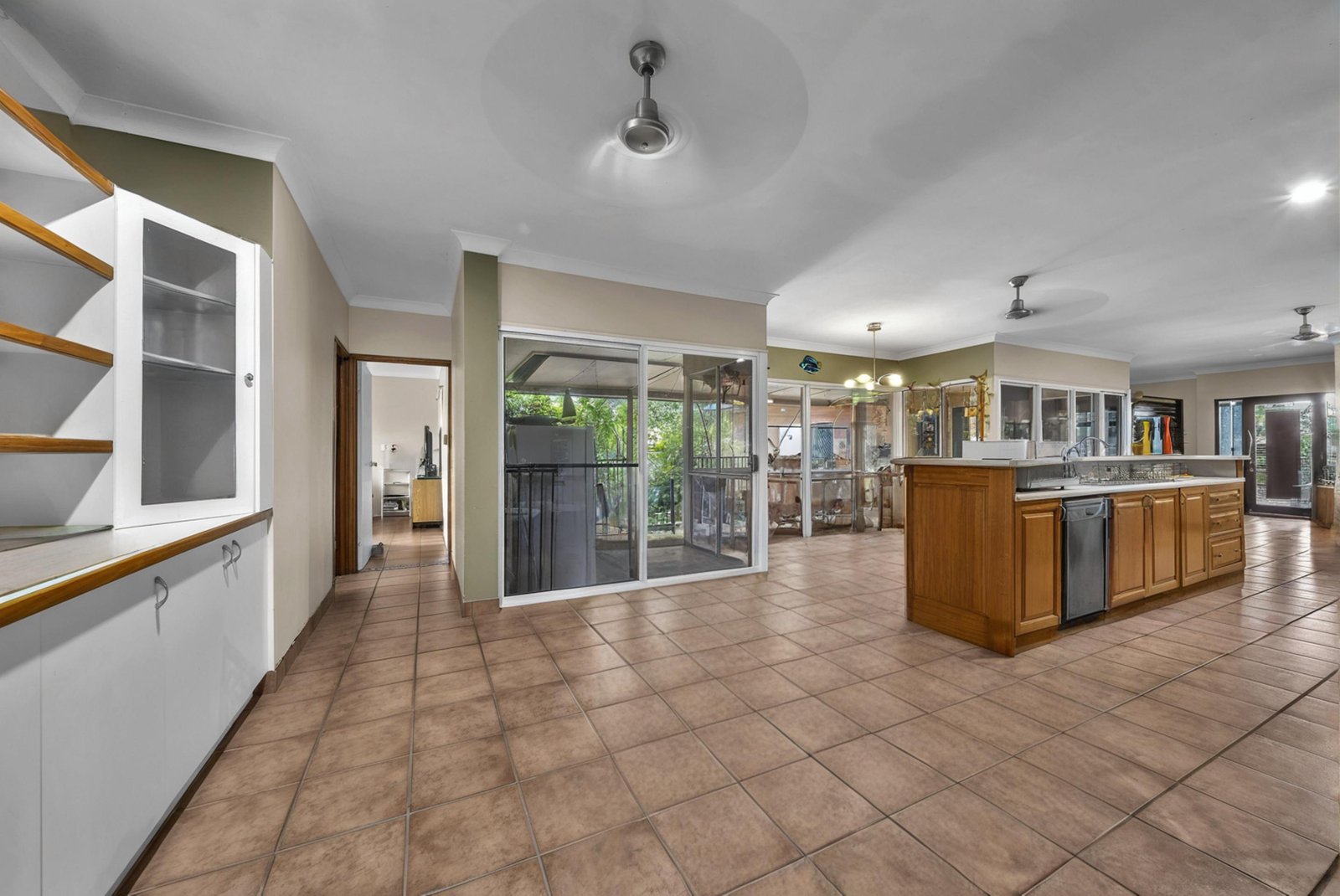 25 Carnation Street PROSERPINE 11