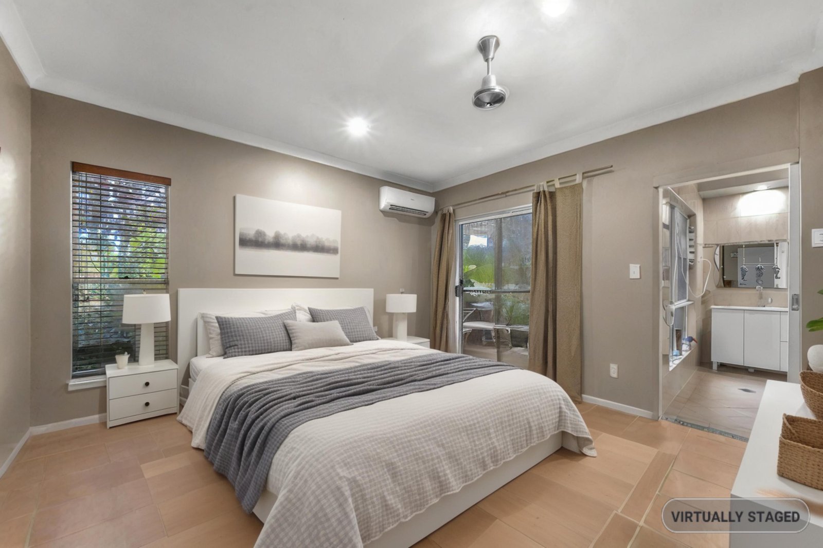 25 Carnation Street PROSERPINE 16