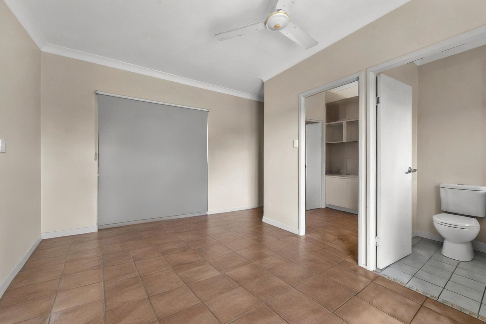 25 Carnation Street PROSERPINE 24