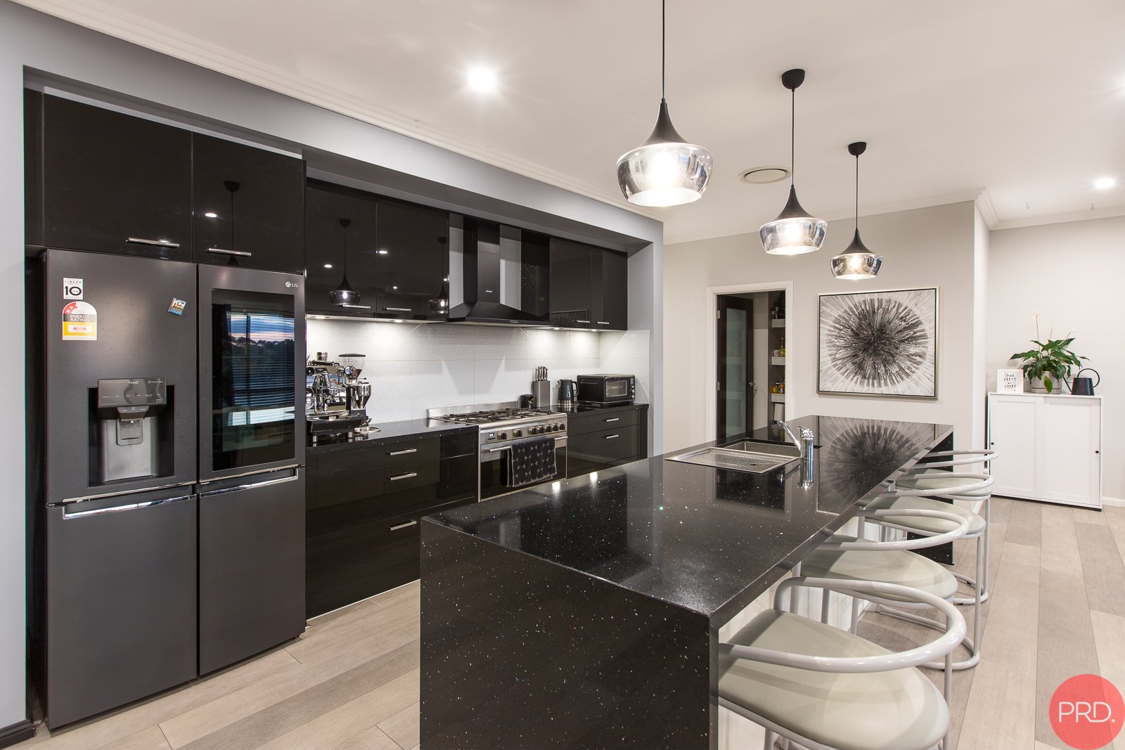 25 Carnival Close WINDELLA 10