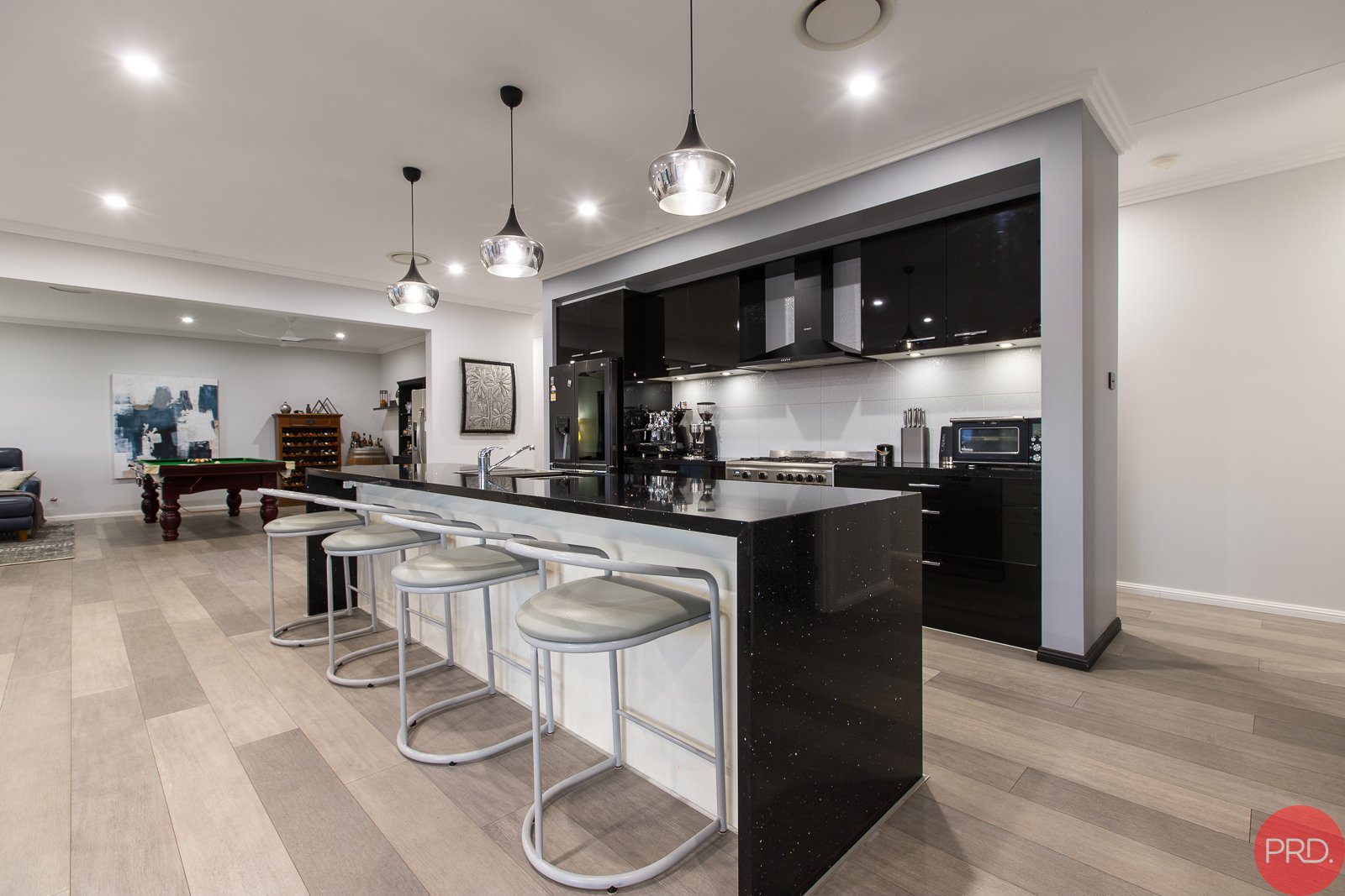 25 Carnival Close WINDELLA 34