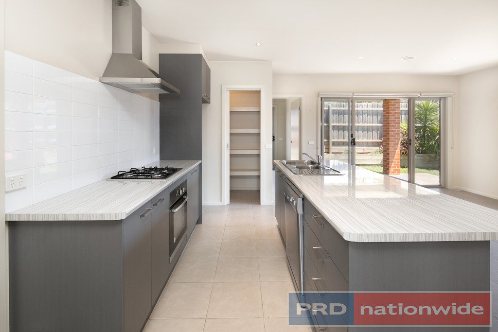 25 Catalina Court BALLARAT EAST 2