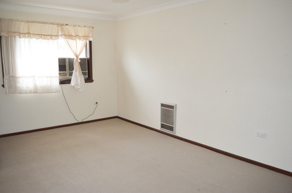 2/5 Charleville Road TURVEY PARK 4