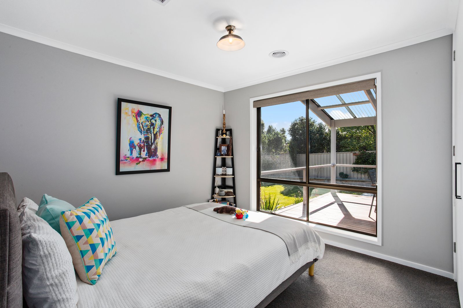 25 Cheriton Drive STRATHDALE 10