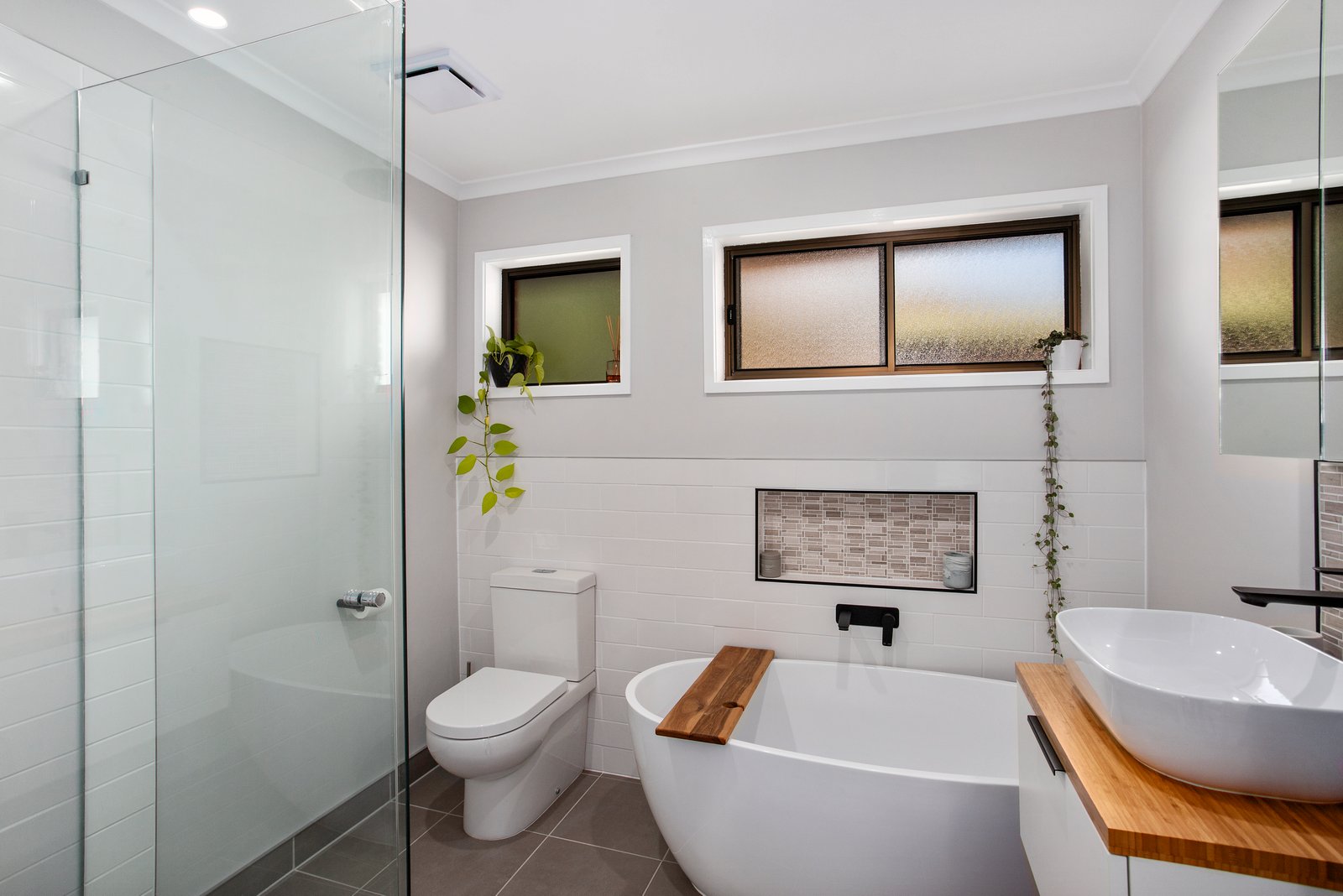 25 Cheriton Drive STRATHDALE 12