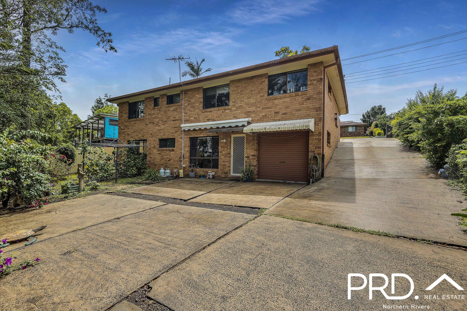 2/5 Chilcott Drive GOONELLABAH 4