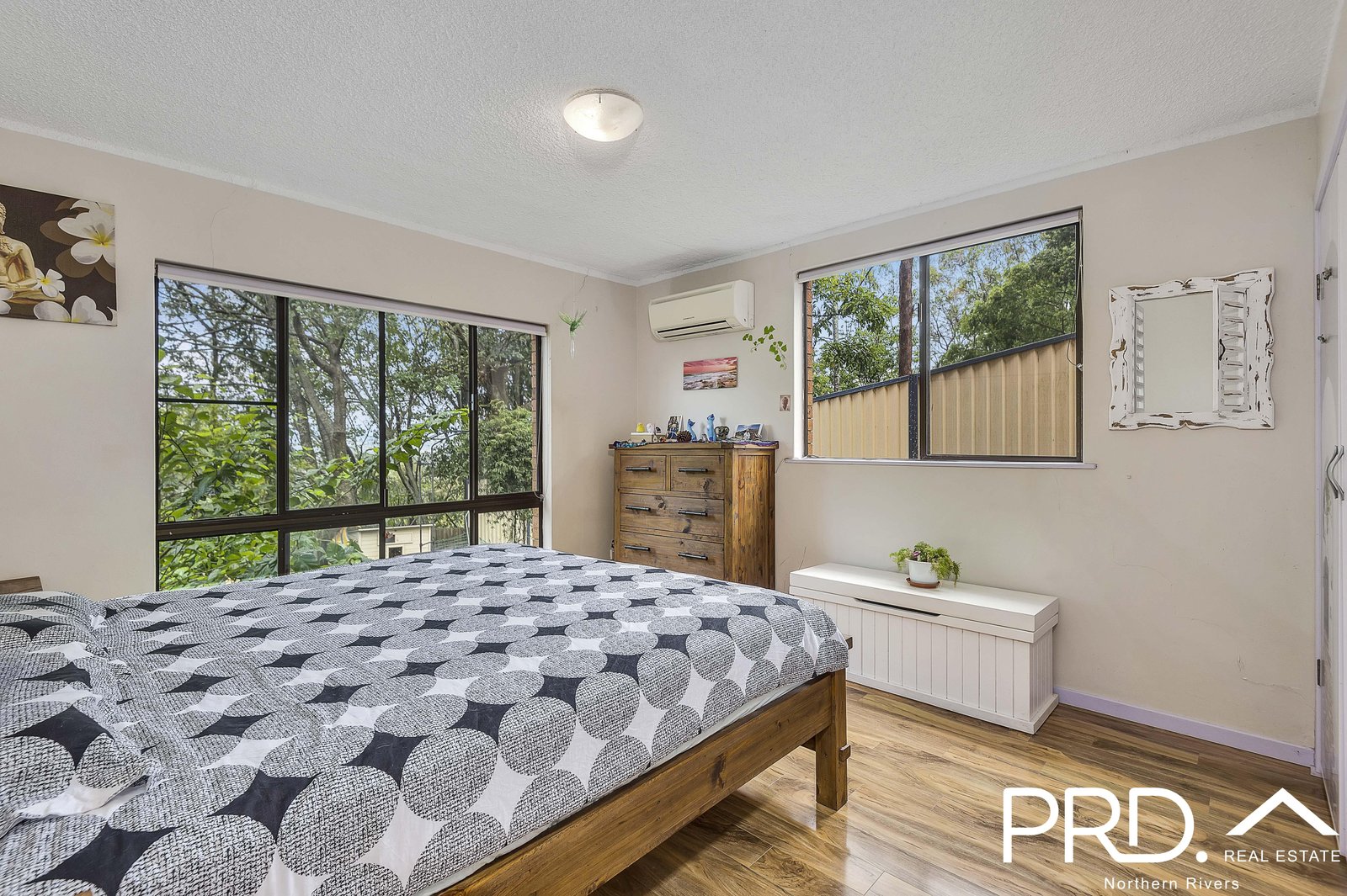 2/5 Chilcott Drive GOONELLABAH 8