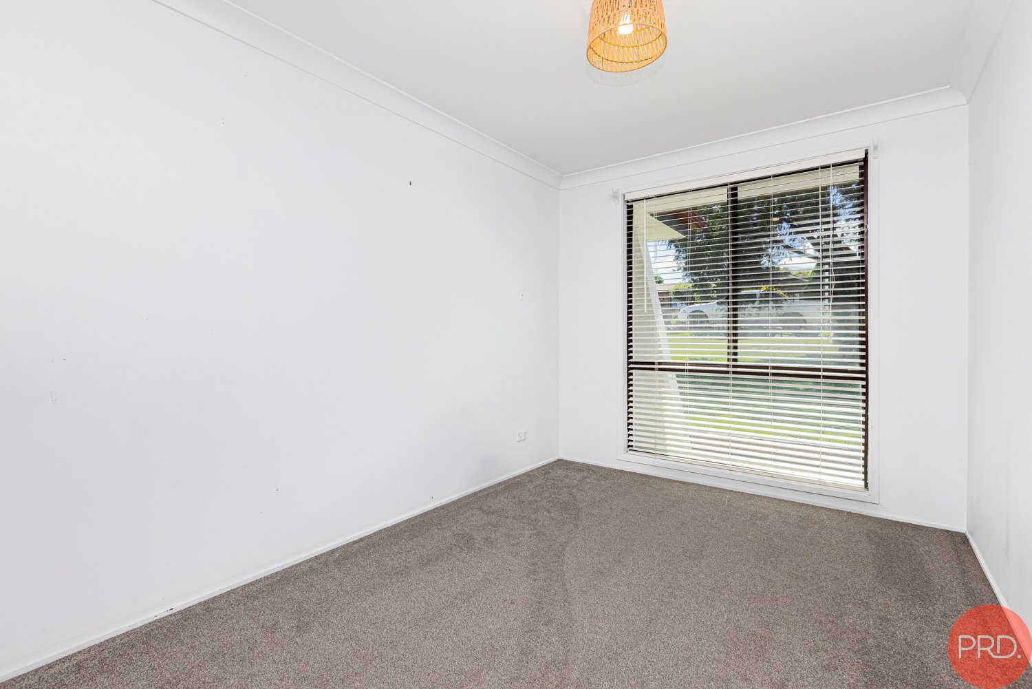 25 Church Street EAST BRANXTON 15