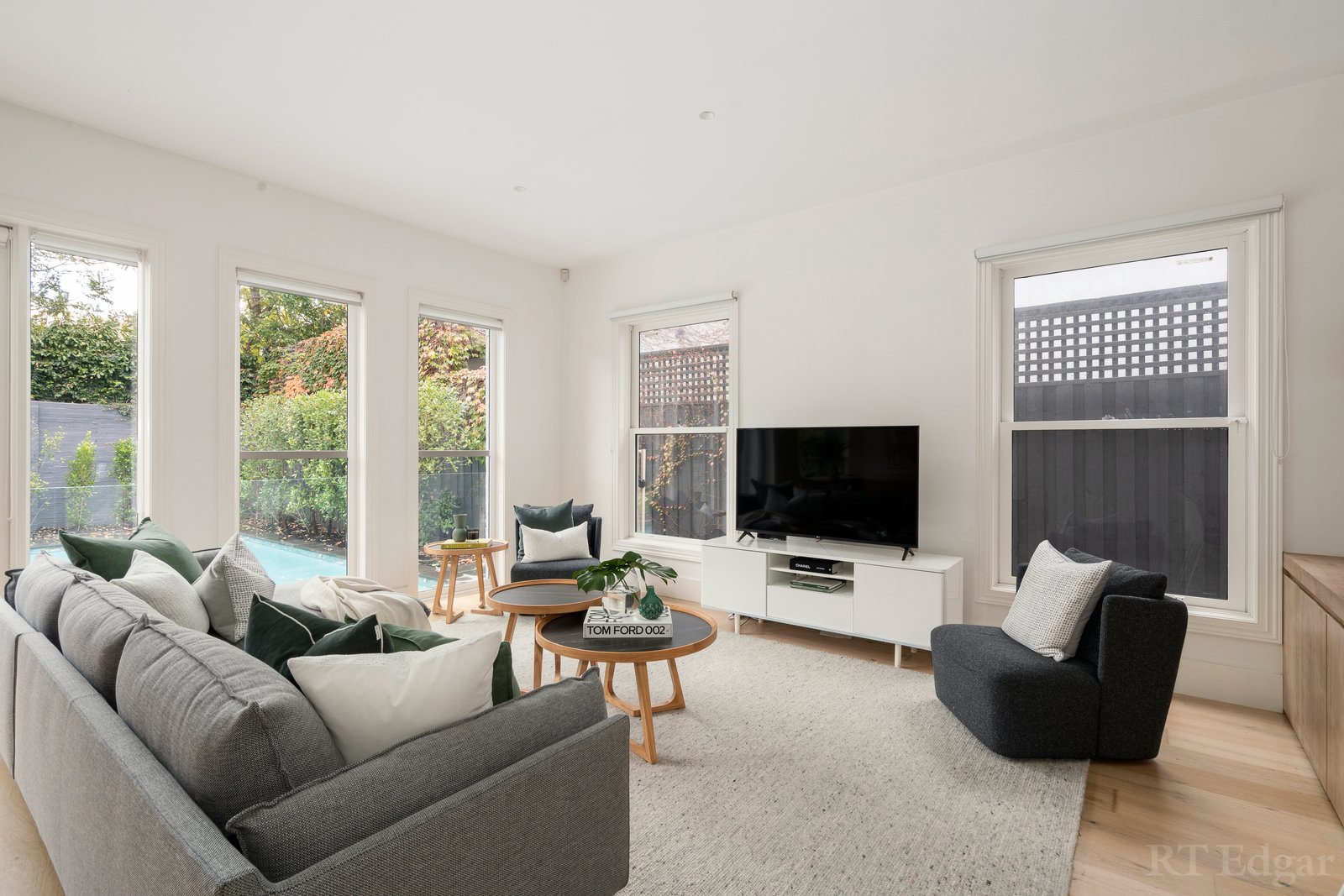 Real Estate and Property in 25 Closeburn Avenue, Prahran, VIC