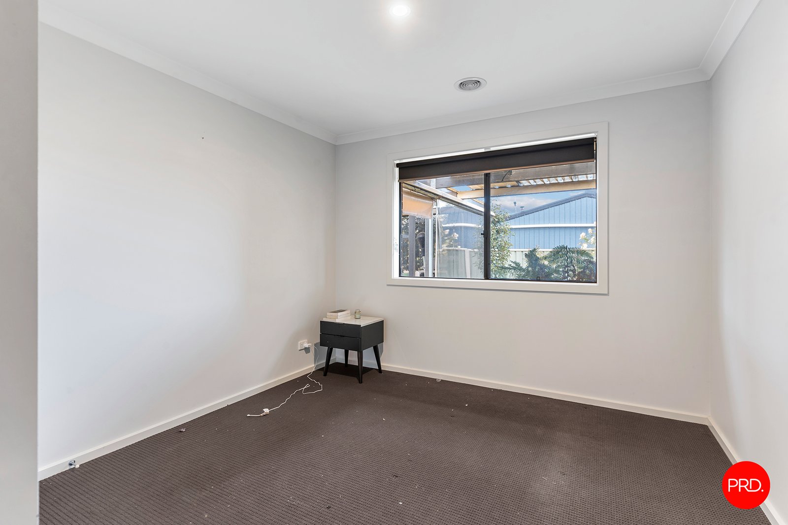 25 Cloverfields Crescent EPSOM 11