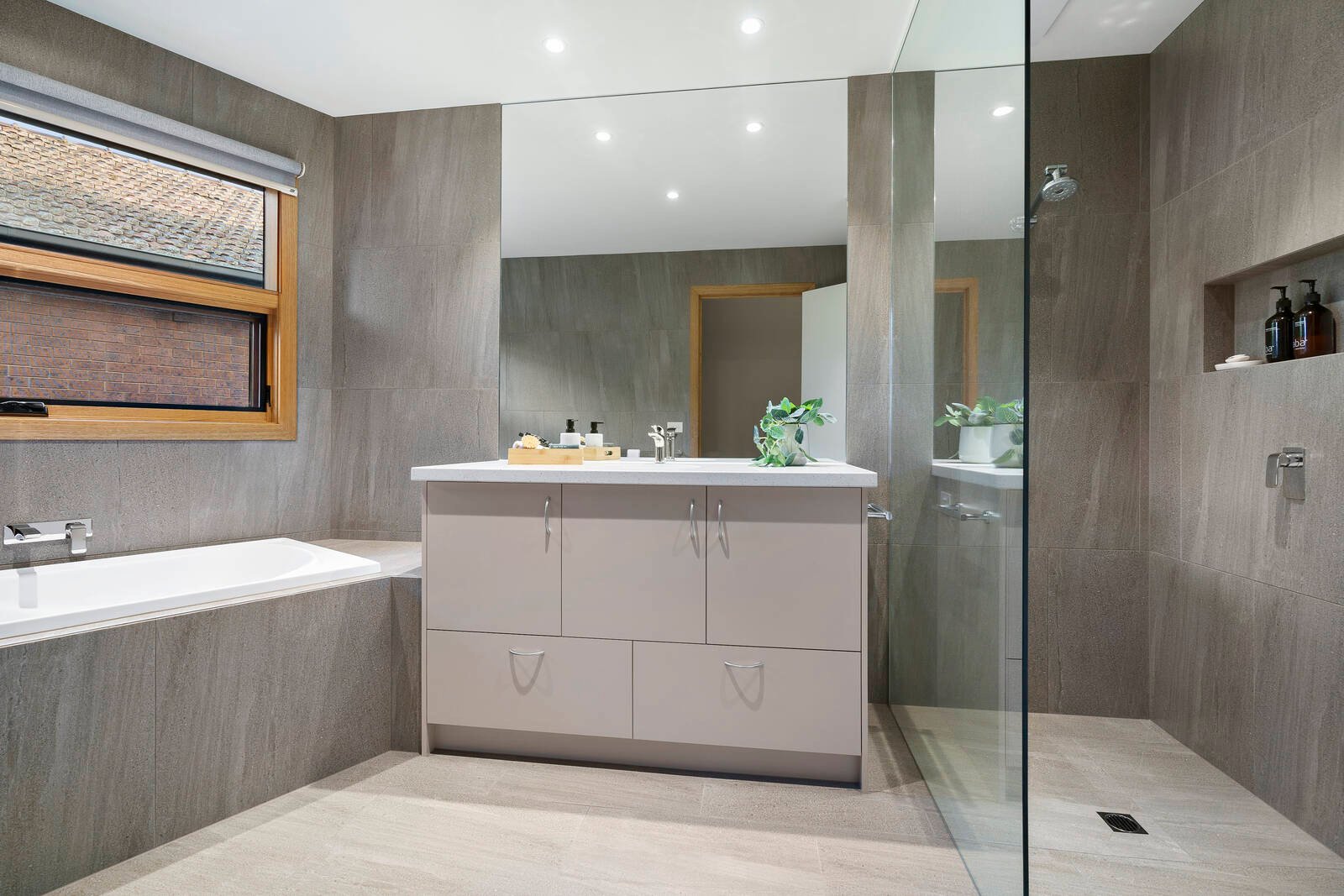 Real Estate and Property in 25 Coltain Street, Vermont South, VIC