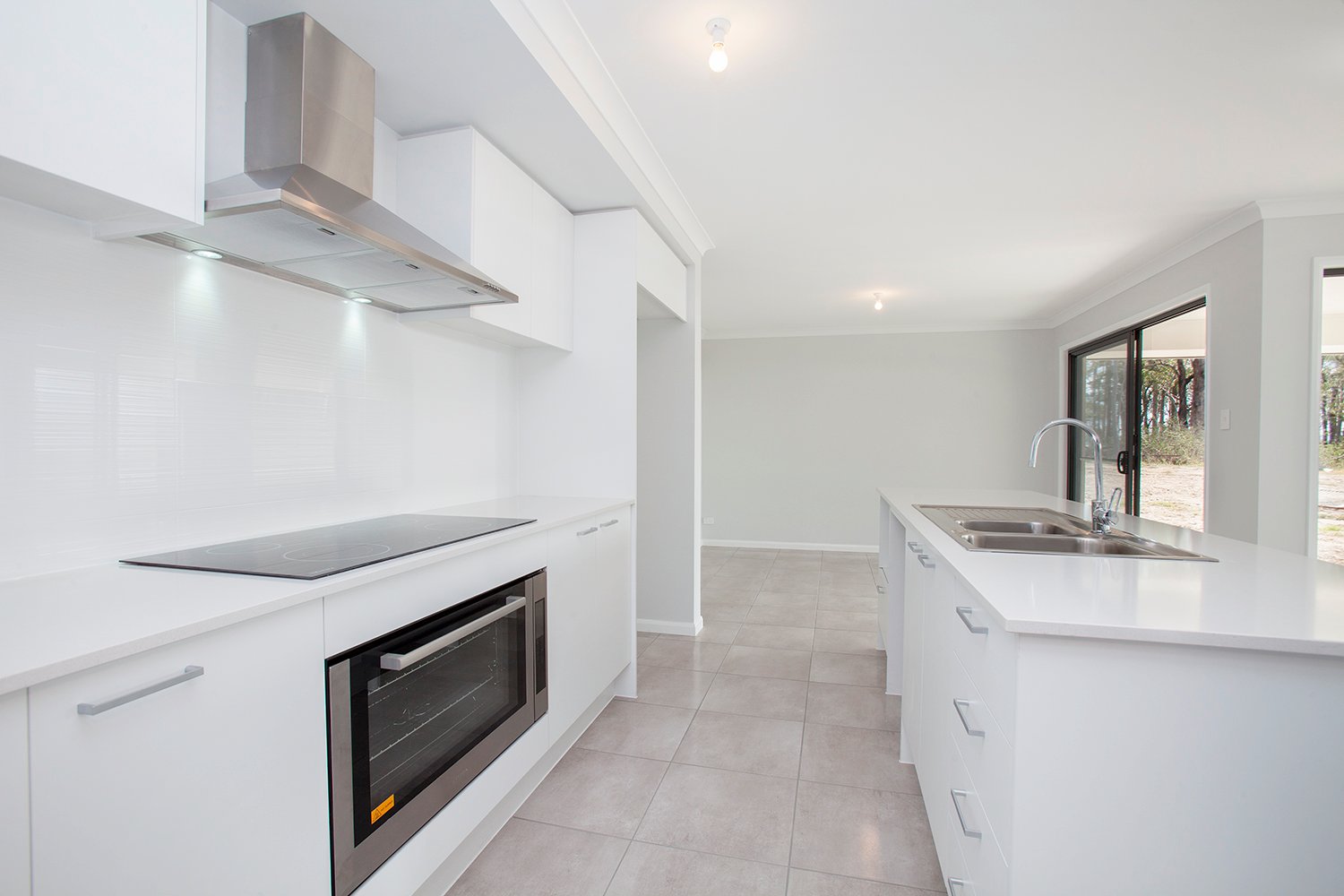 25 Concord Circuit CLIFTLEIGH 4