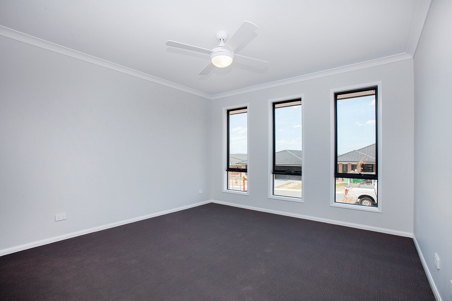 25 Concord Circuit CLIFTLEIGH 7