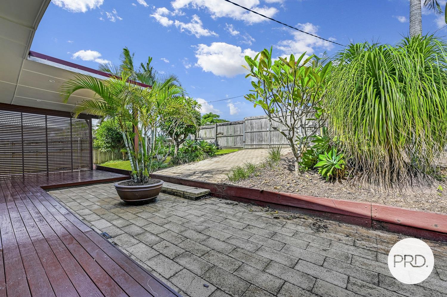 25 Cooleroo Crescent SOUTHPORT 2