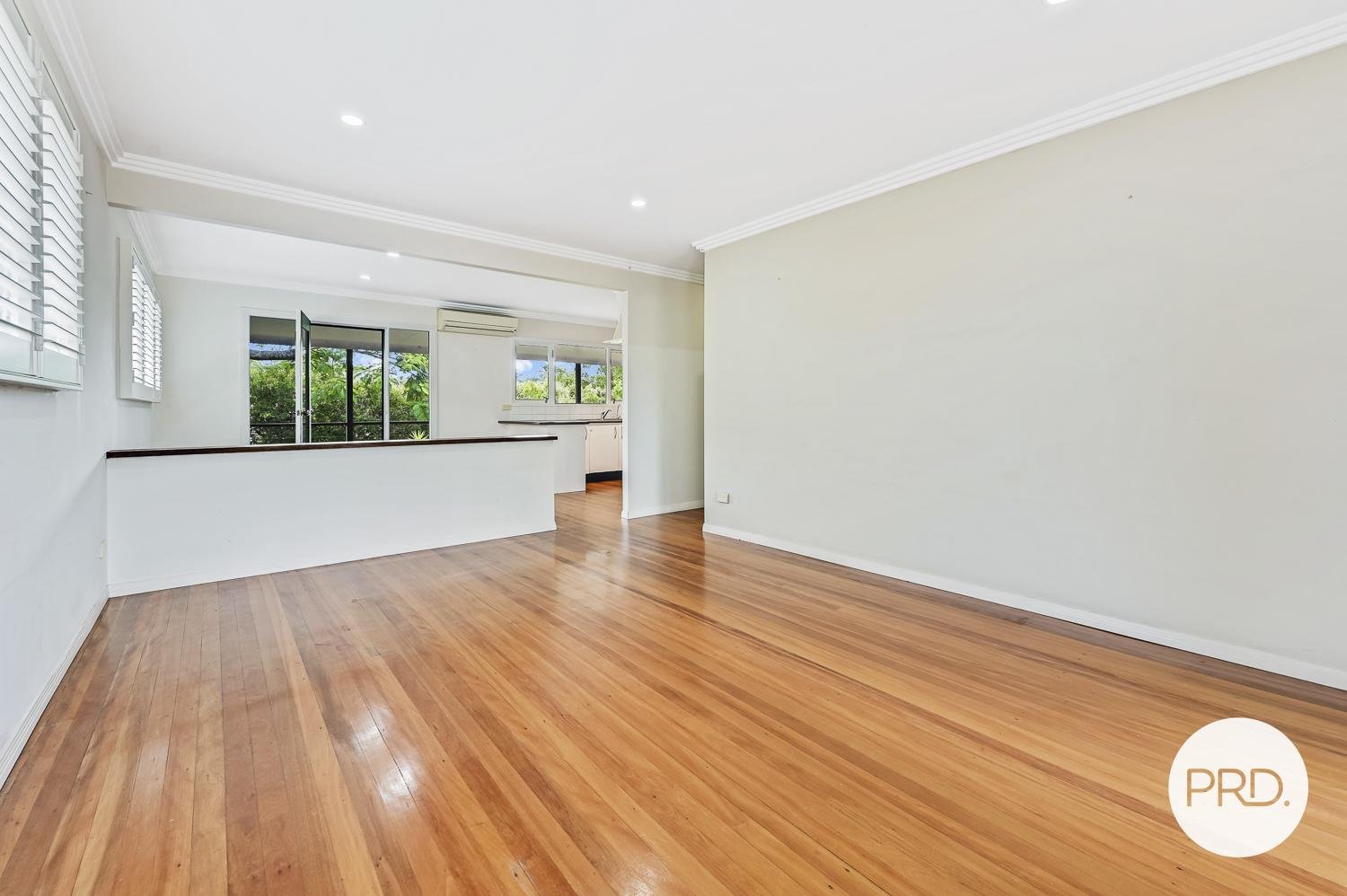 25 Cooleroo Crescent SOUTHPORT 3