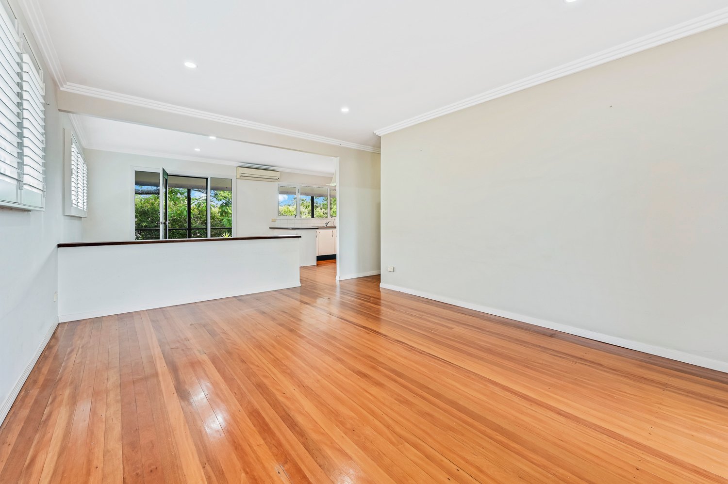 25 Cooleroo Crescent SOUTHPORT 3