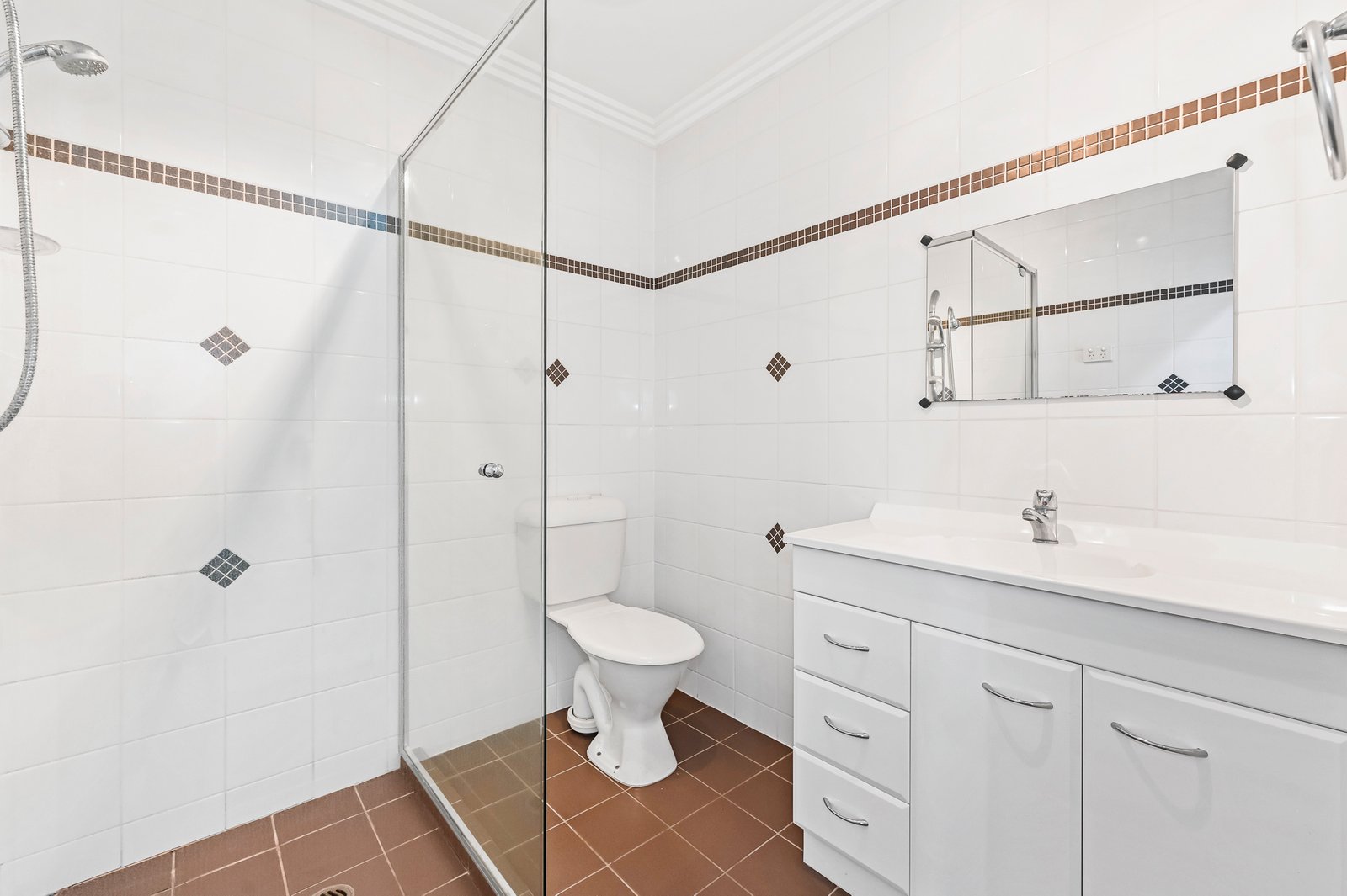 25 Cooleroo Crescent SOUTHPORT 8